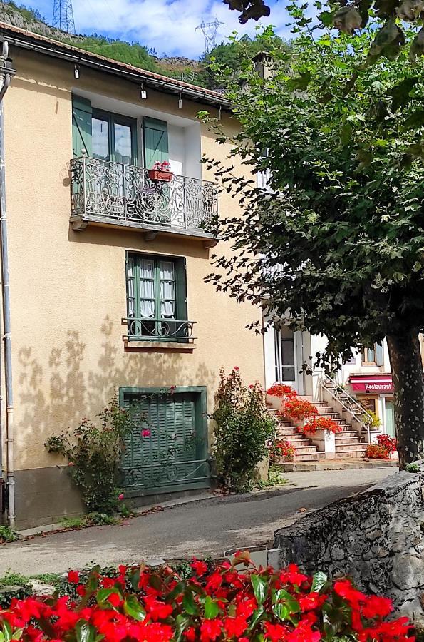 La Maison Des Vacances Auzat المظهر الخارجي الصورة